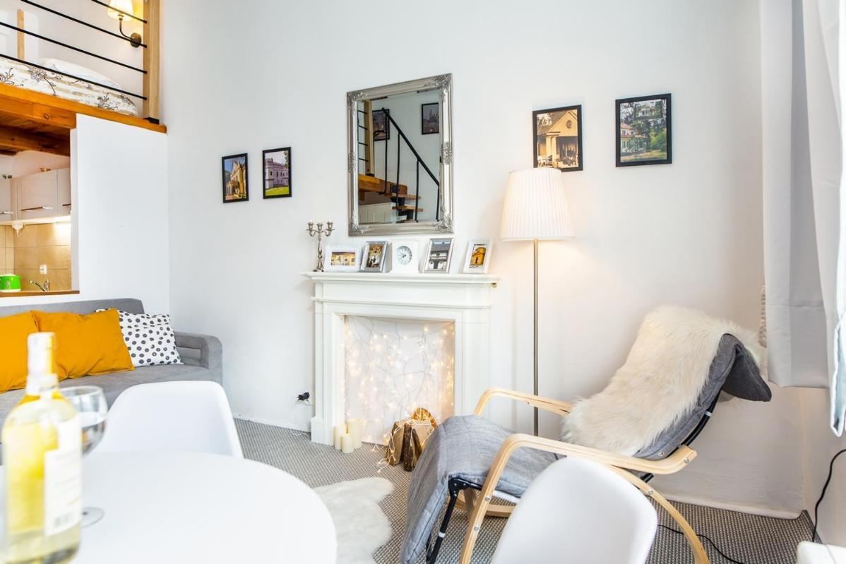 Miodowa Kazimierz Apartment Краков Экстерьер фото