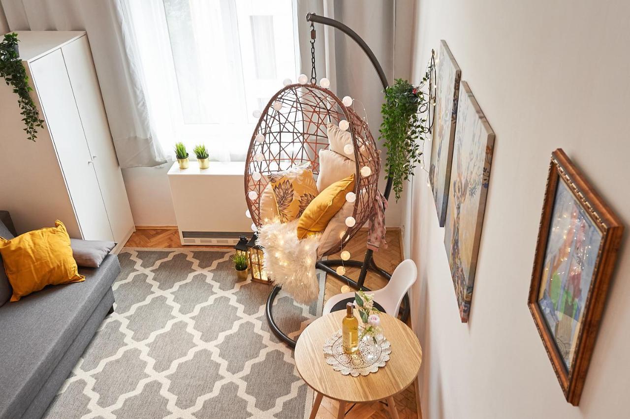 Miodowa Kazimierz Apartment Краков Экстерьер фото
